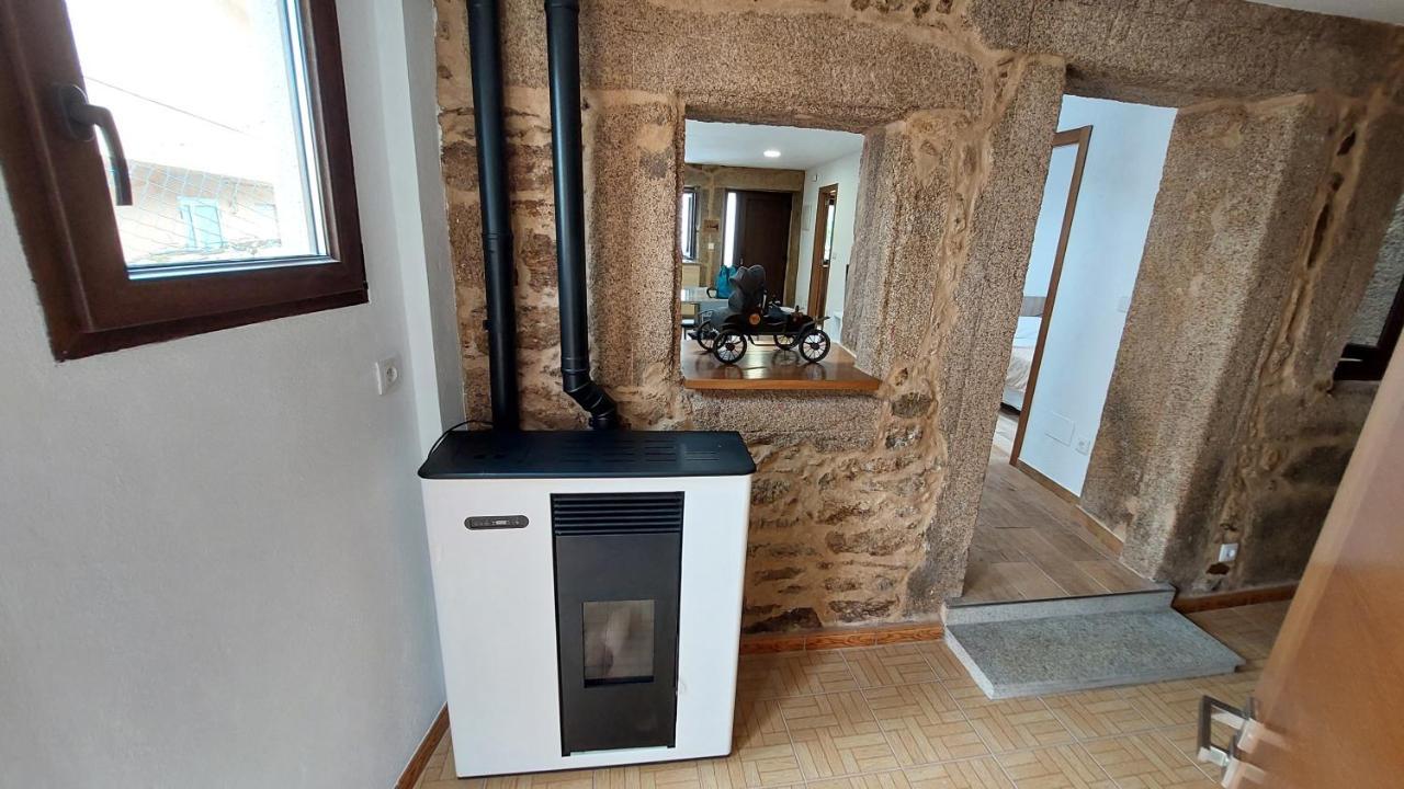 Casa Vacacional De Pueblo Villa Ponte Do Porto Luaran gambar